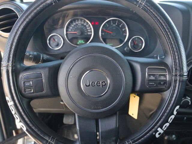 Used 2015 Jeep Wrangler Sport image 15