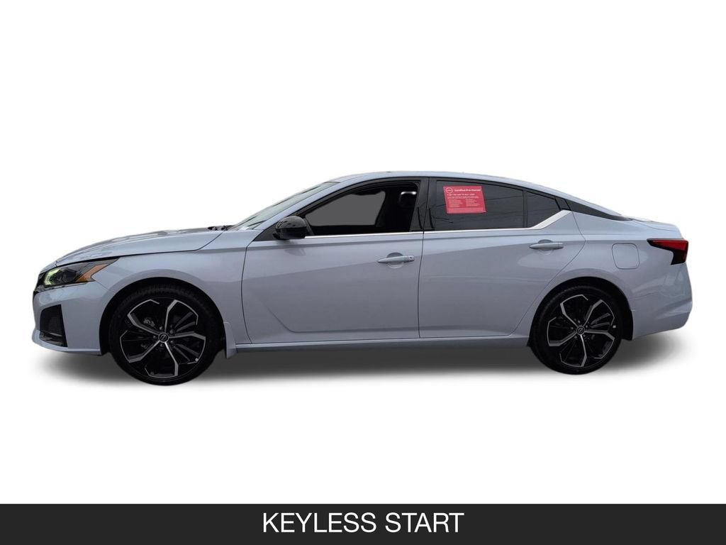 Certified 2024 Nissan Altima 2.5 SR w/ SR Premium Package FWD image 5
