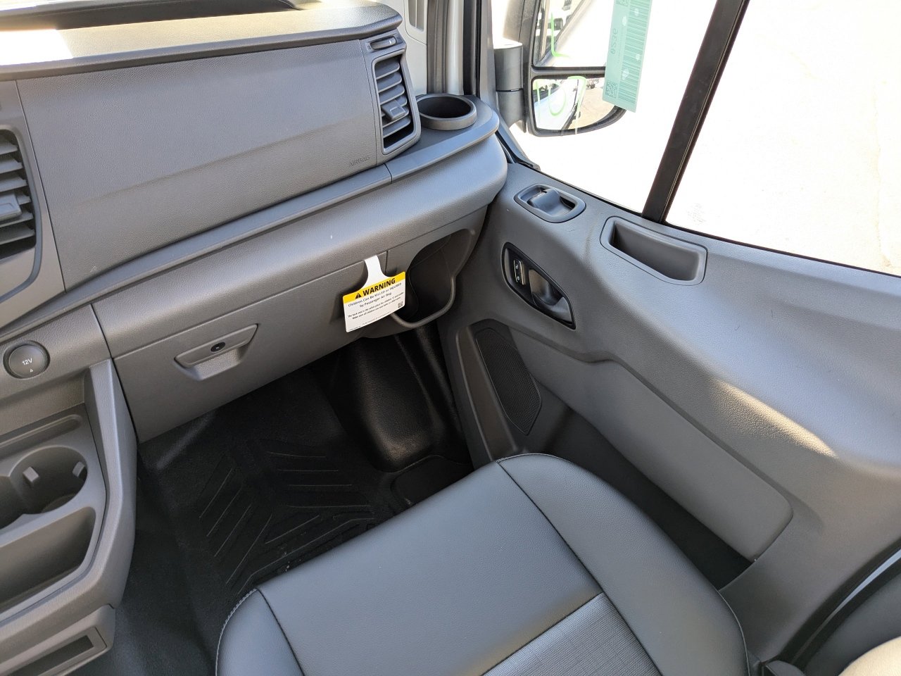 New 2026 Ford Transit 250 148 Medium Roof image 19
