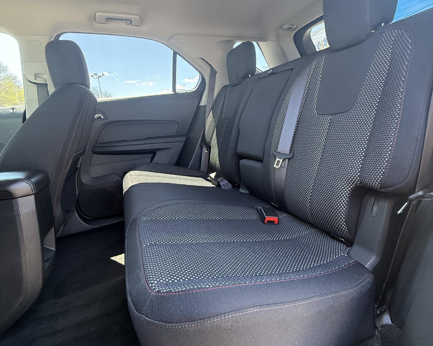 Used 2017 Chevrolet Equinox LT w/ Convenience Package FWD image 13