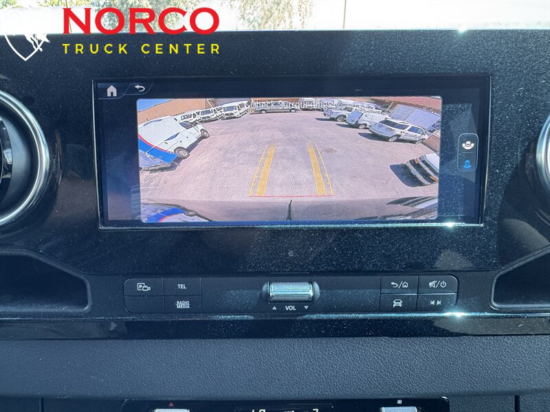 Used 2026 Mercedes-Benz Sprinter 2500 image 21
