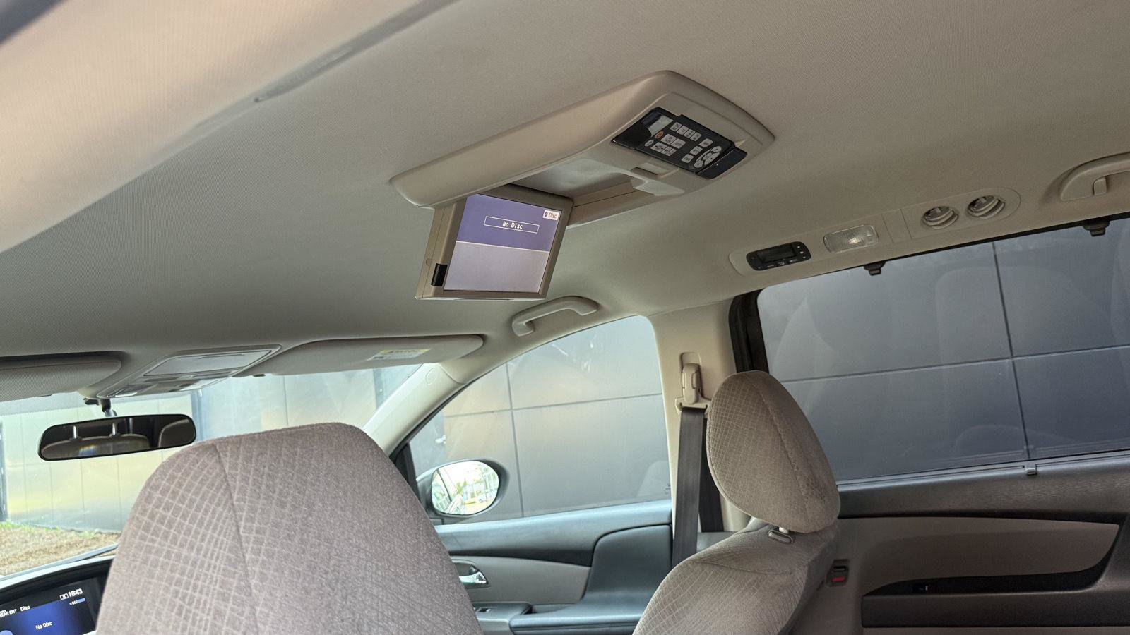 Used 2016 Honda Odyssey SE image 20