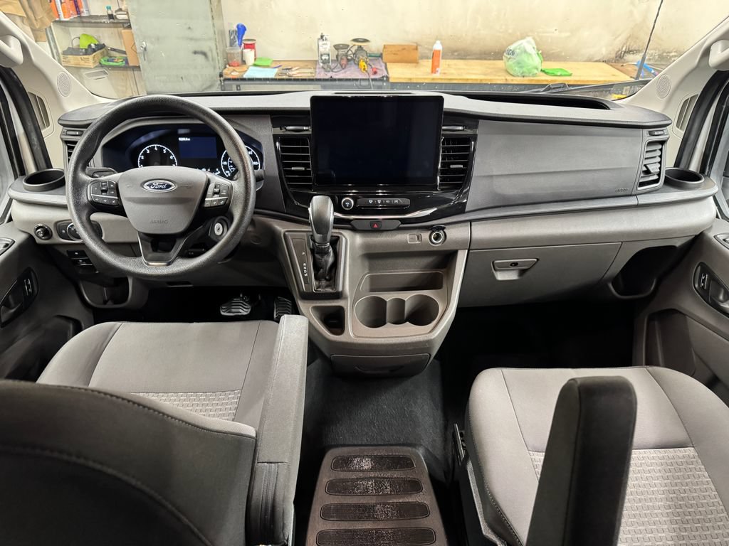 Used 2023 Ford Transit 350 XLT RWD image 17