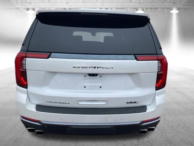 Used 2025 GMC Yukon XL Denali Ultimate w/ LPO, Floor Liner Package image 9