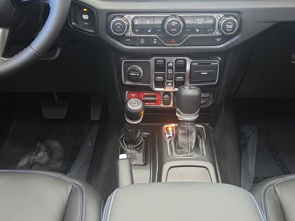 New 2025 Jeep Wrangler Willys image 21