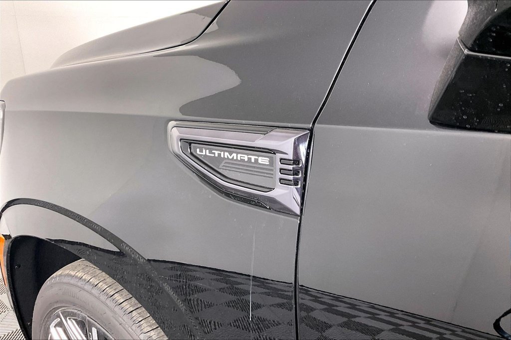 New 2027 GMC Yukon Denali Ultimate AWD/4WD image 10