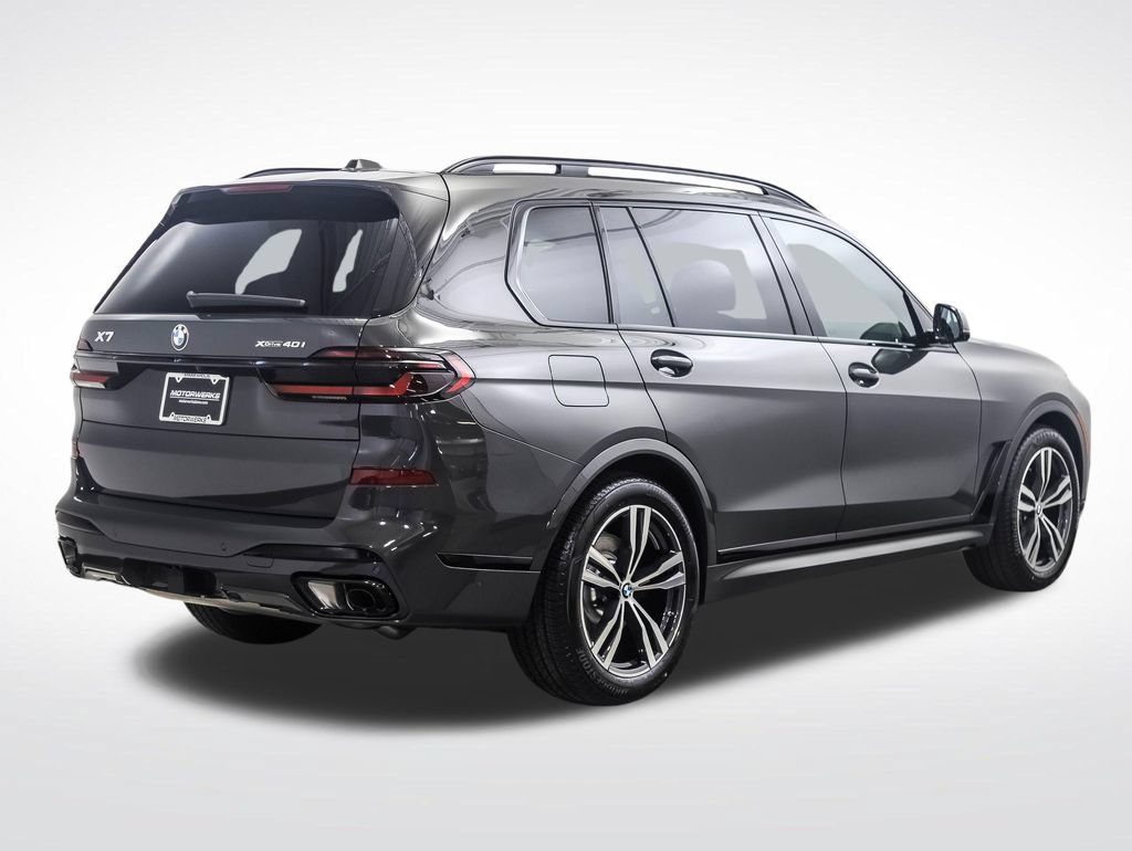Used 2027 BMW X7 xDrive40i w/ M Sport Package AWD/4WD image 5