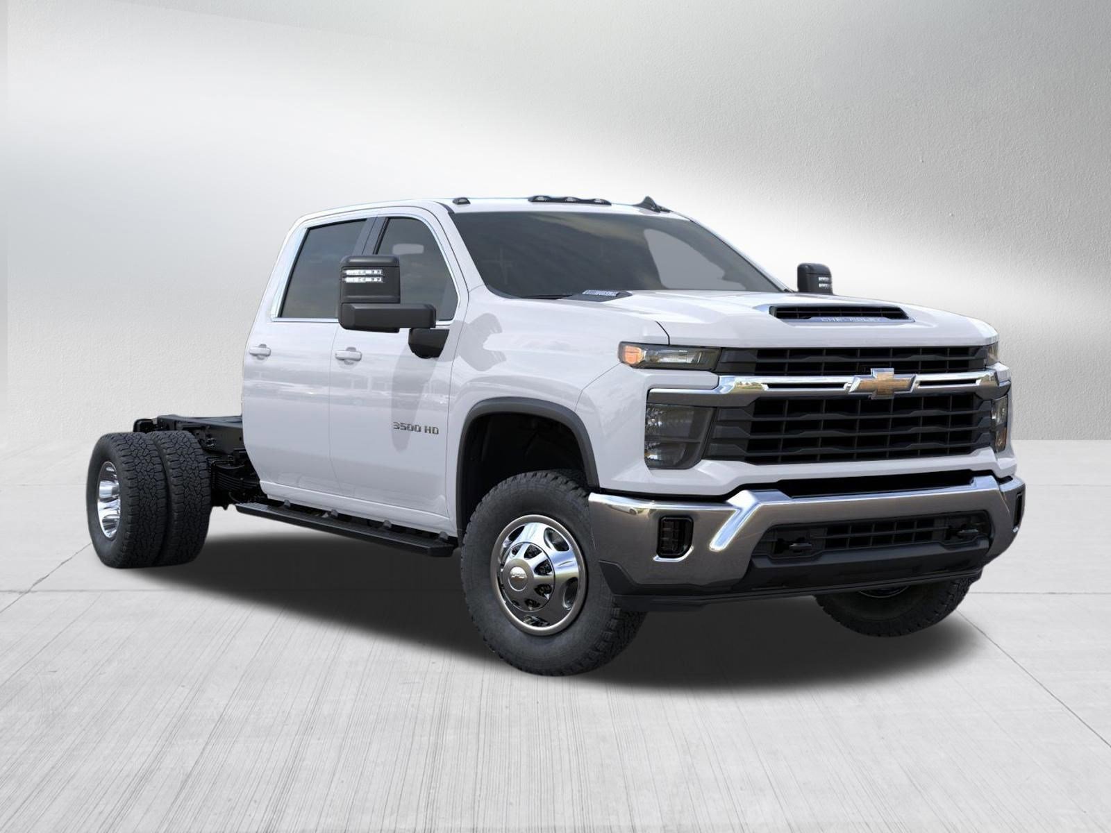 New 2026 Chevrolet Silverado 3500 LT image 8