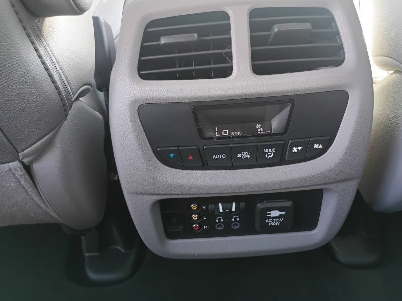 Used 2017 Honda Pilot EX-L image 26