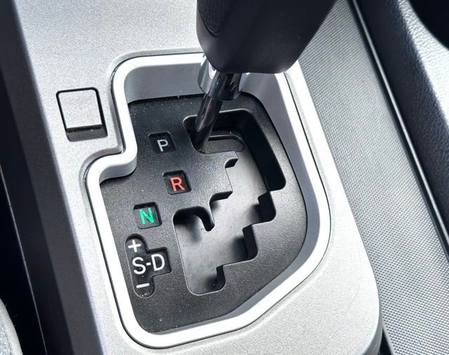 Used 2013 Toyota Tundra 2WD Double Cab image 15