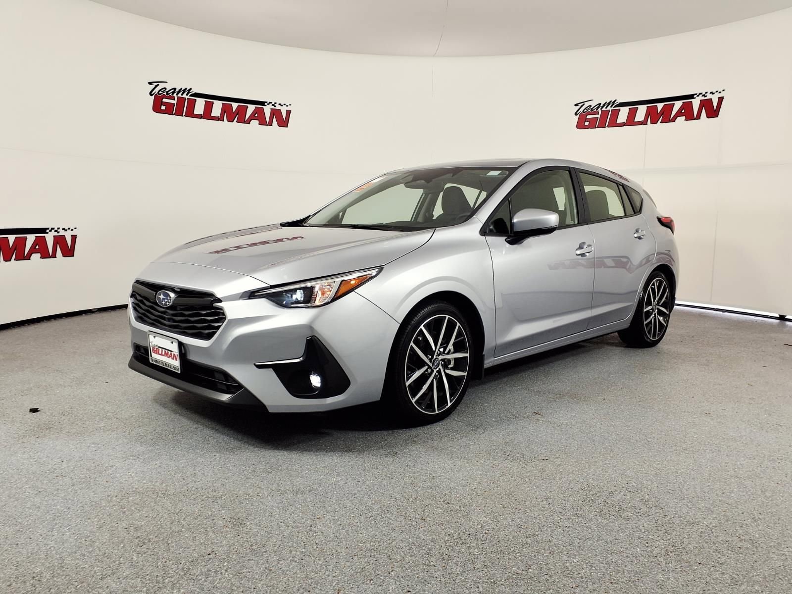 Used 2025 Subaru Impreza 2.0i Sport image 3