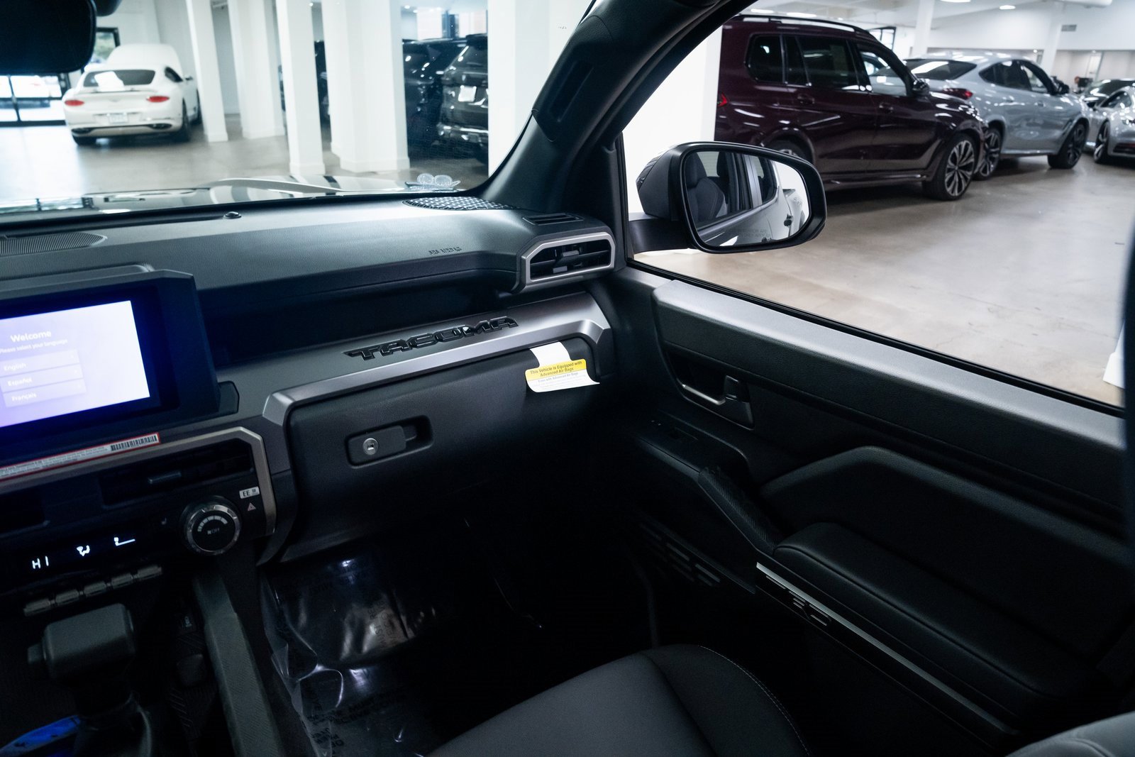 Used 2025 Toyota Tacoma TRD Off-Road image 10