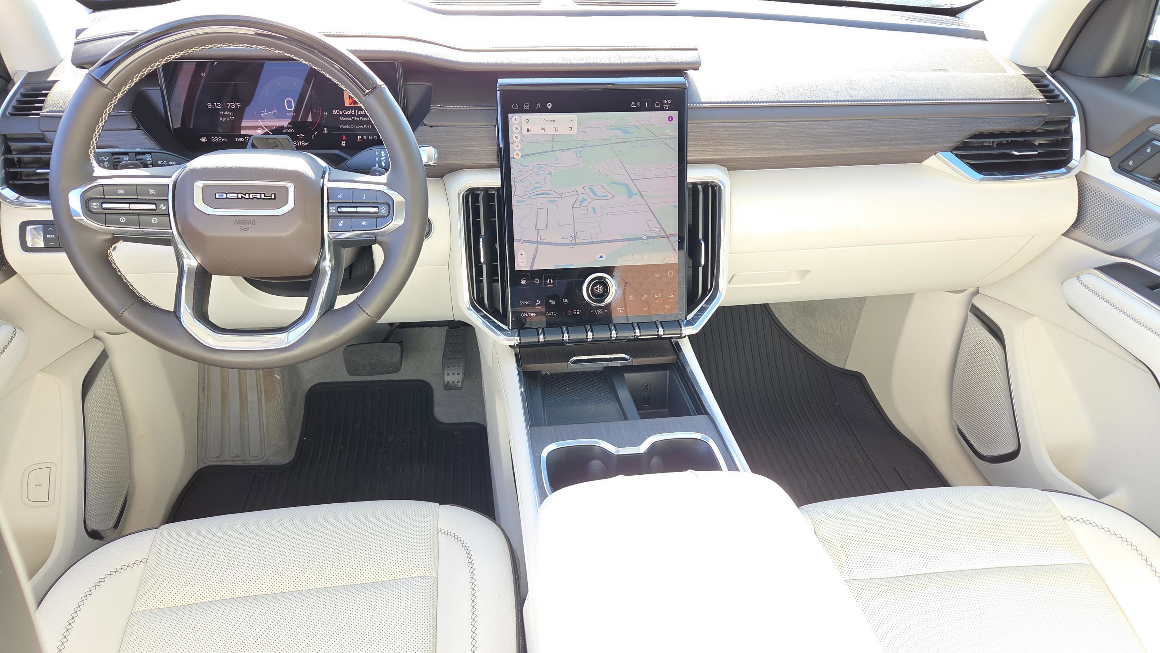 Used 2024 GMC Acadia Denali w/ Super Cruise Package image 13