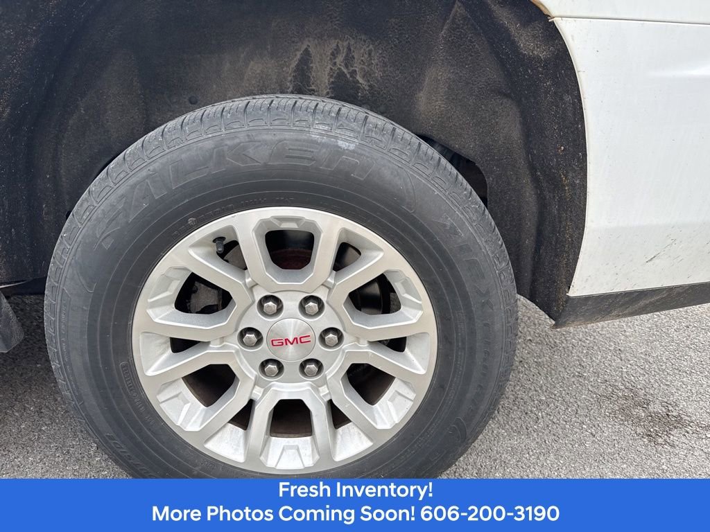 Used 2016 GMC Yukon SLE w/ Convenience Package image 9