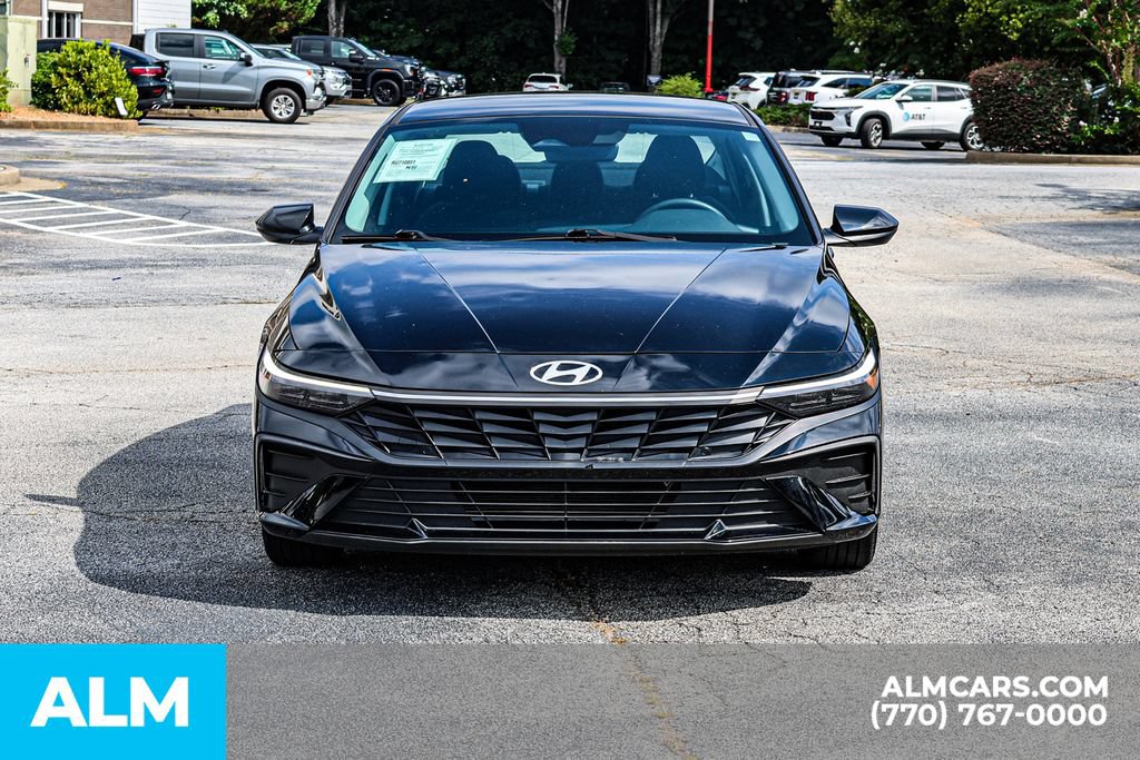 Used 2024 Hyundai Elantra SEL FWD image 10