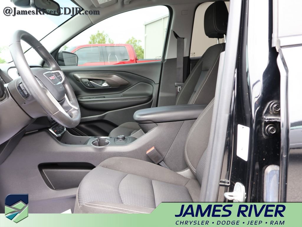 Used 2022 GMC Terrain SLE FWD image 22
