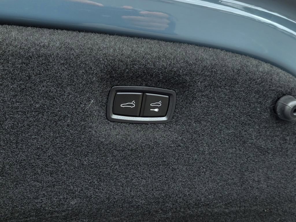 Used 2024 Audi e-tron GT Premium Plus image 37