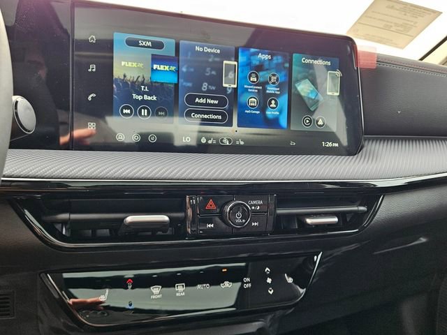 New 2026 Nissan Kicks SR w/ SR Premium Package FWD image 19