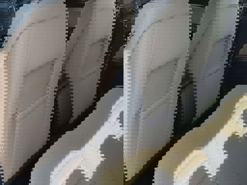 Used 2018 Ford Fusion S FWD image 17