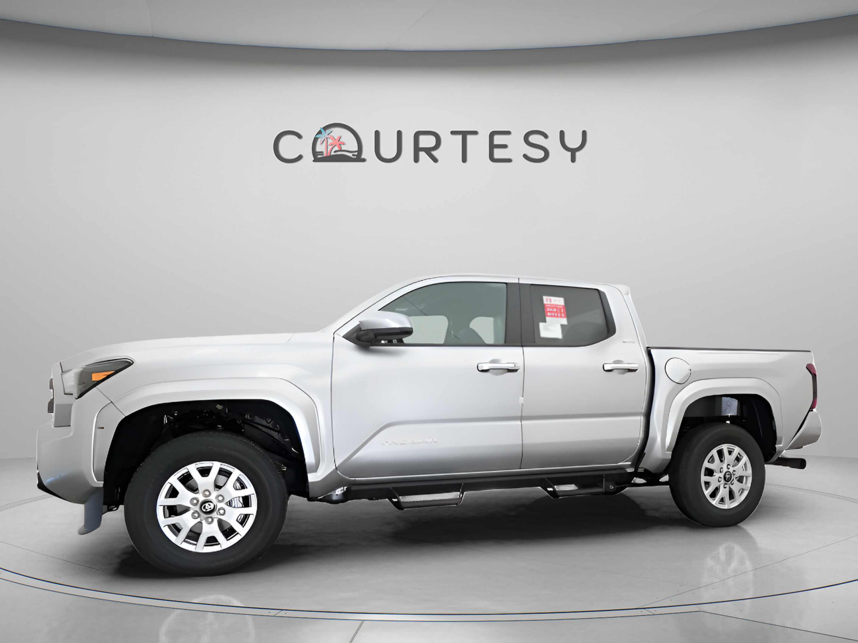 Certified 2026 Toyota Tacoma SR5 AWD/4WD image 4