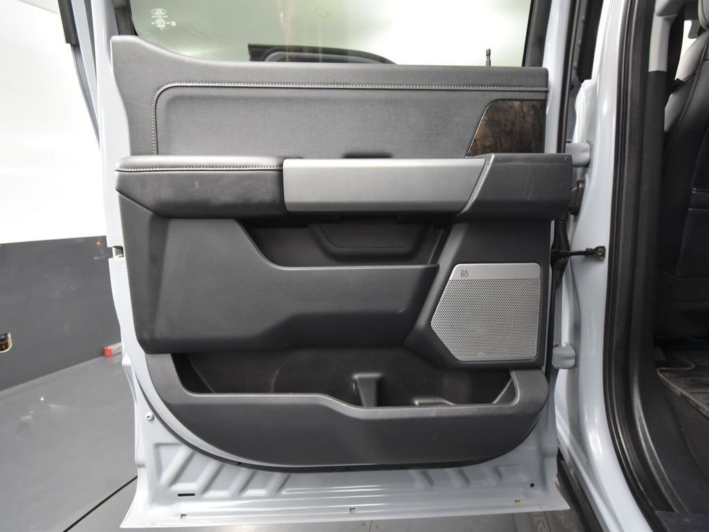 Used 2024 Ford F250 Lariat image 39