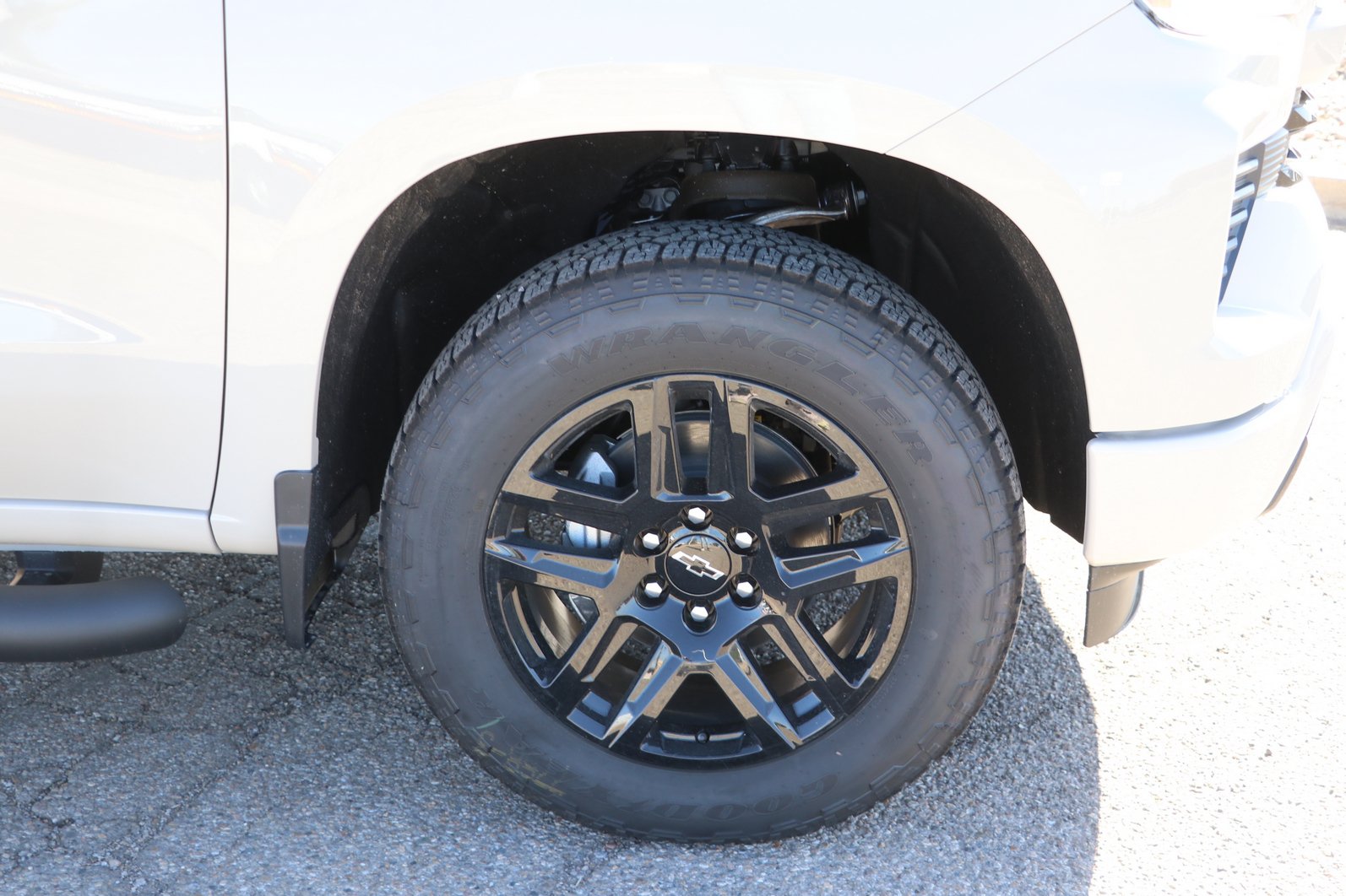 New 2026 Chevrolet Silverado 1500 RST w/ RST Select Package AWD/4WD image 9
