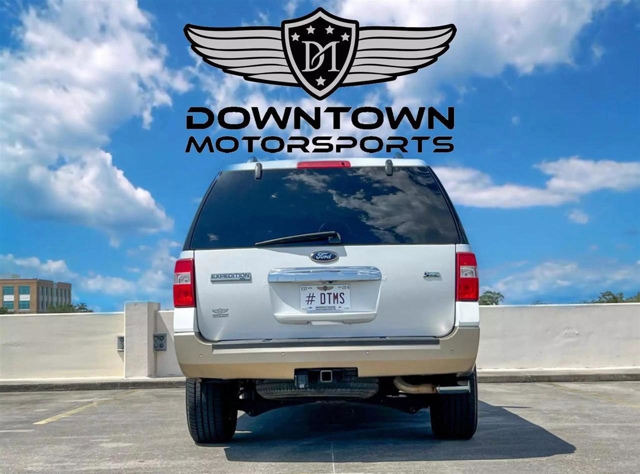 Used 2012 Ford Expedition XLT image 4