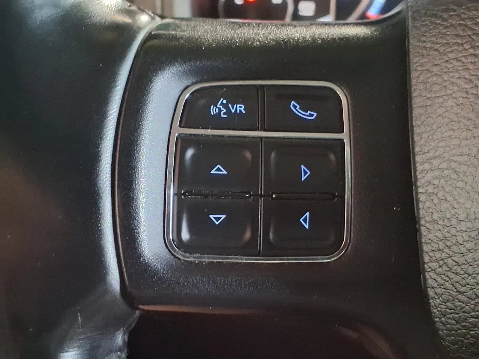 Used 2022 RAM 1500 Express w/ Wheel & Sound Group AWD/4WD image 23
