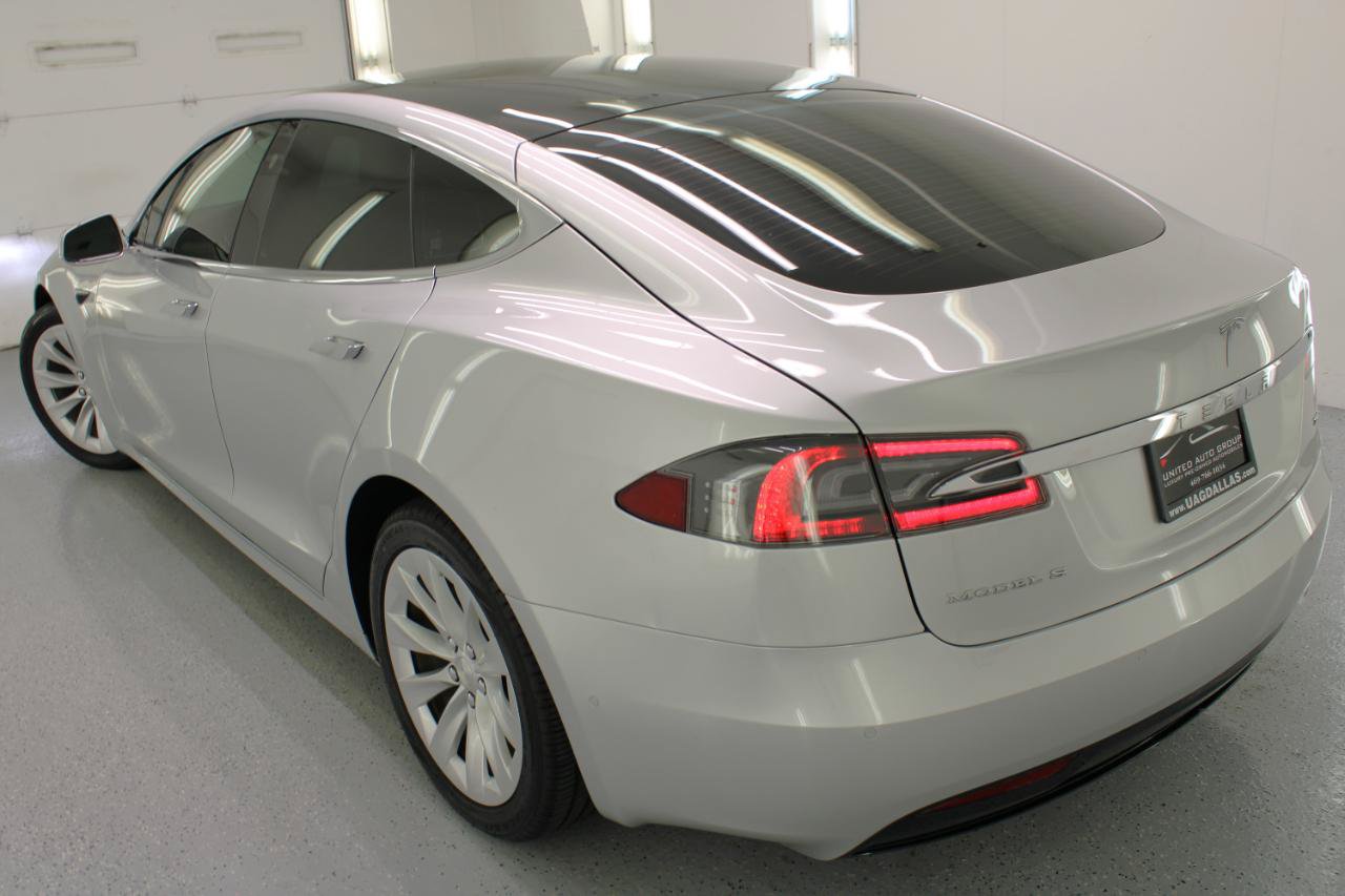 Used 2018 Tesla Model S 75D AWD/4WD image 28
