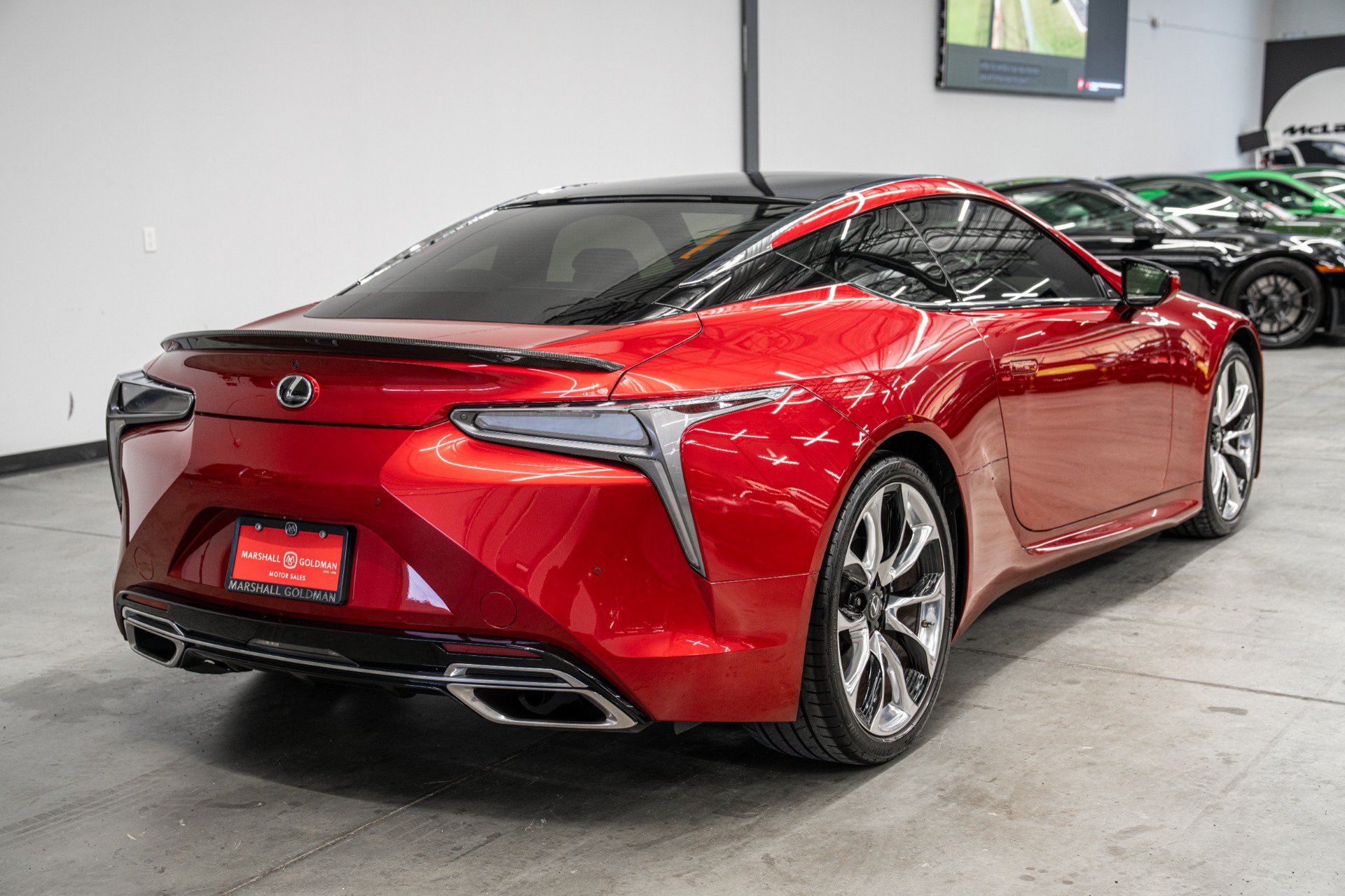Used 2018 Lexus LC 500 Coupe w/ Touring Package RWD image 8