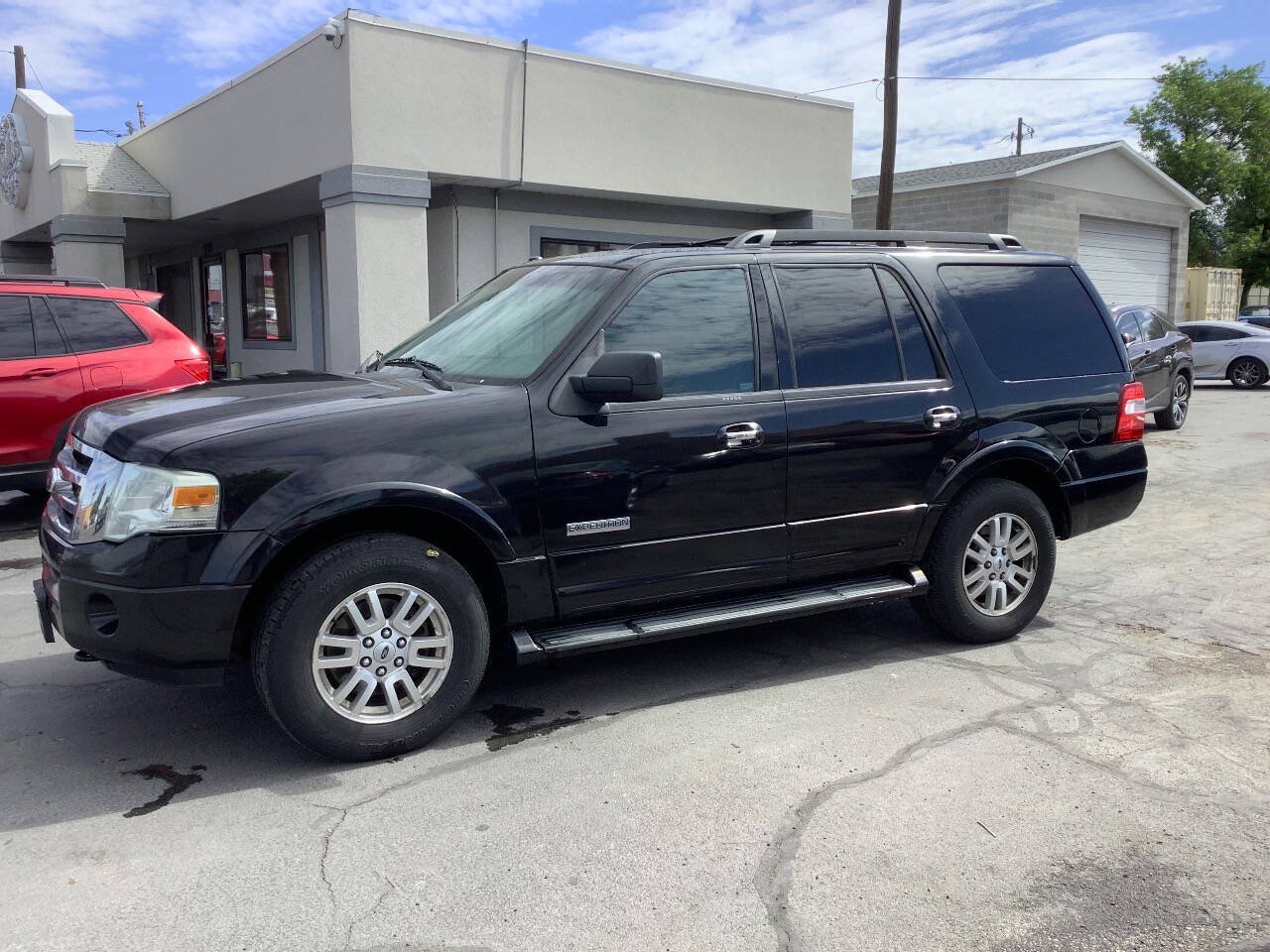 Used 2013 Ford Expedition XLT w/ HD Trailer Tow Pkg AWD/4WD image 1