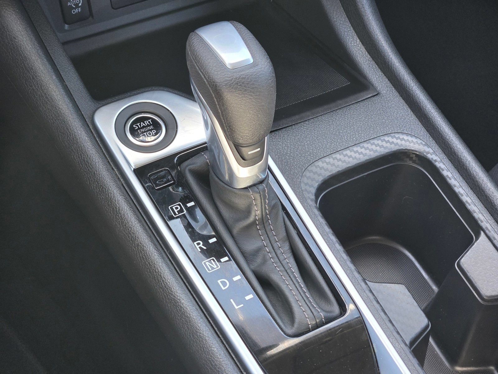 Used 2025 Nissan Sentra SV w/ All-Weather Package FWD image 29