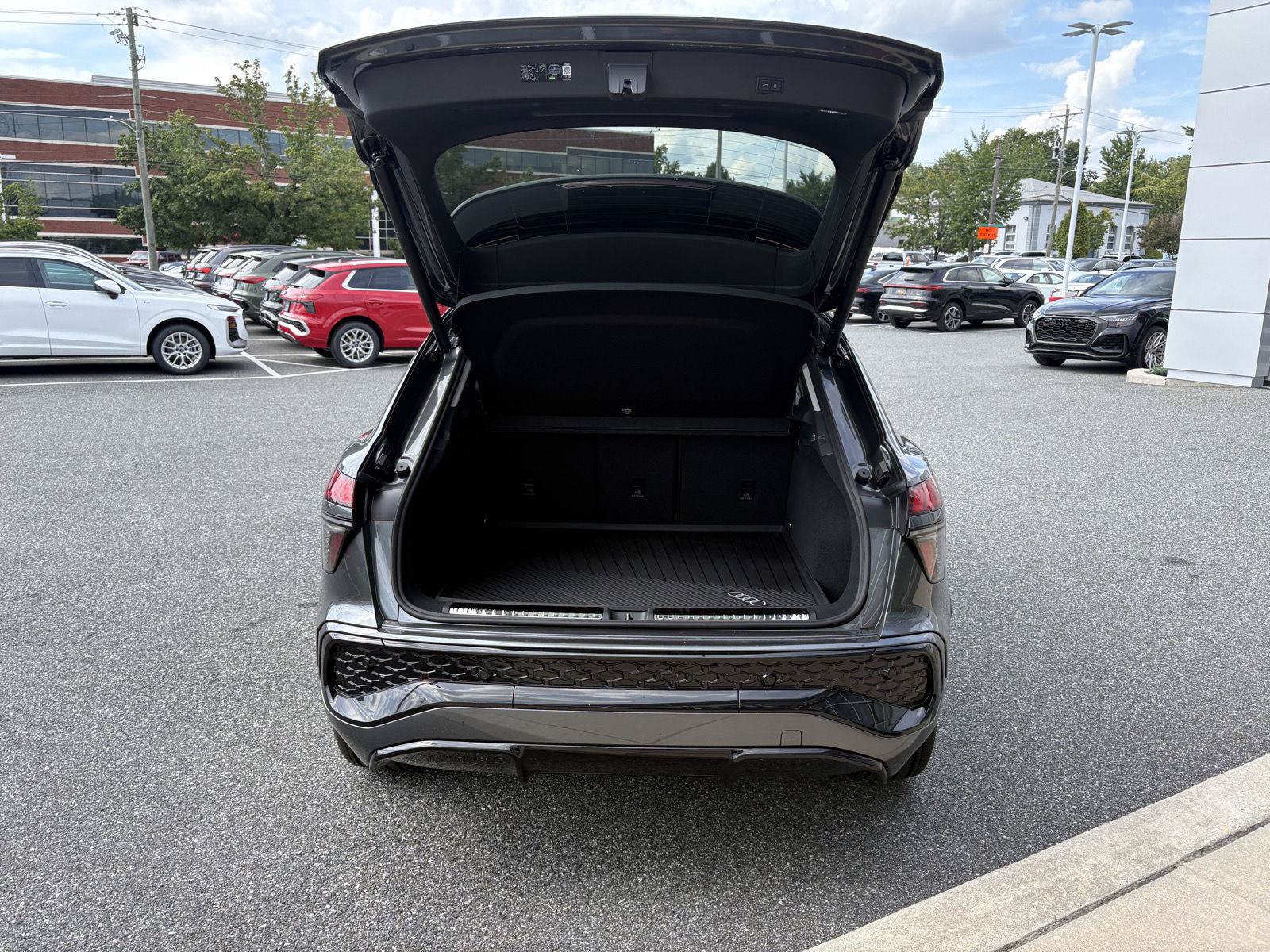New 2026 Audi Q3 quattro 2.0T AWD/4WD image 28