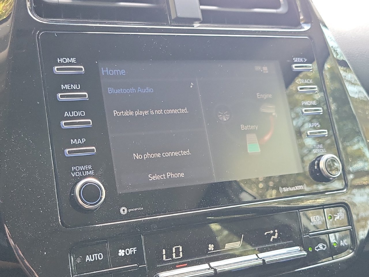 Used 2021 Toyota Prius LE FWD image 23