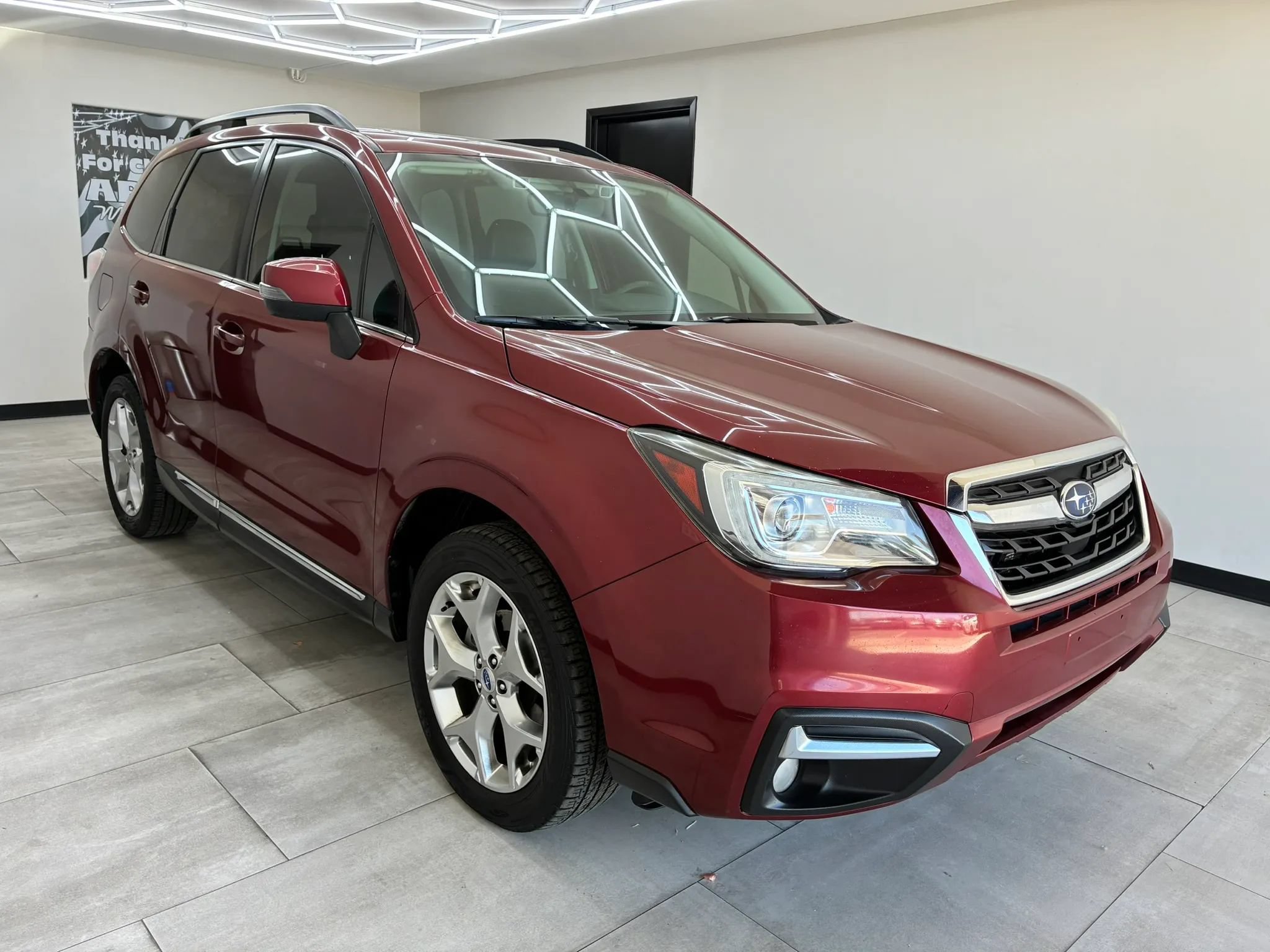 Used 2017 Subaru Forester 2.5i Touring AWD/4WD image 9