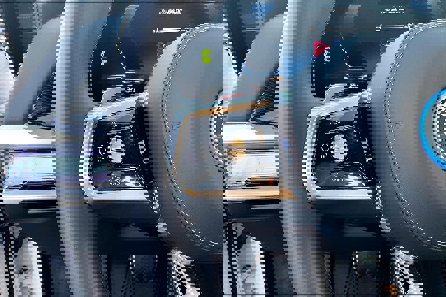 Used 2025 BMW i7 eDrive50 w/ M Sport Package image 22