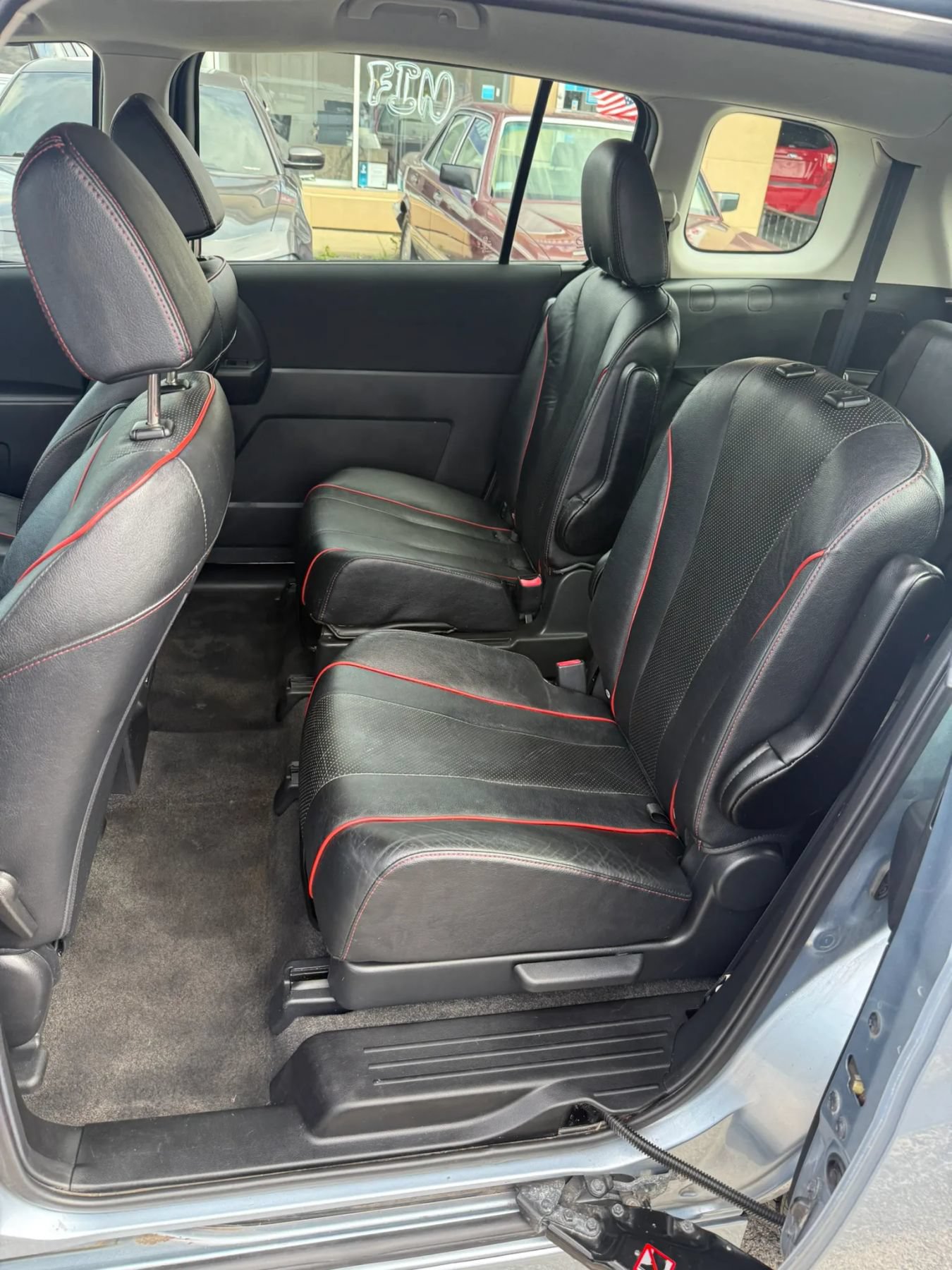 Used 2012 MAZDA MAZDA5 Grand Touring FWD image 15