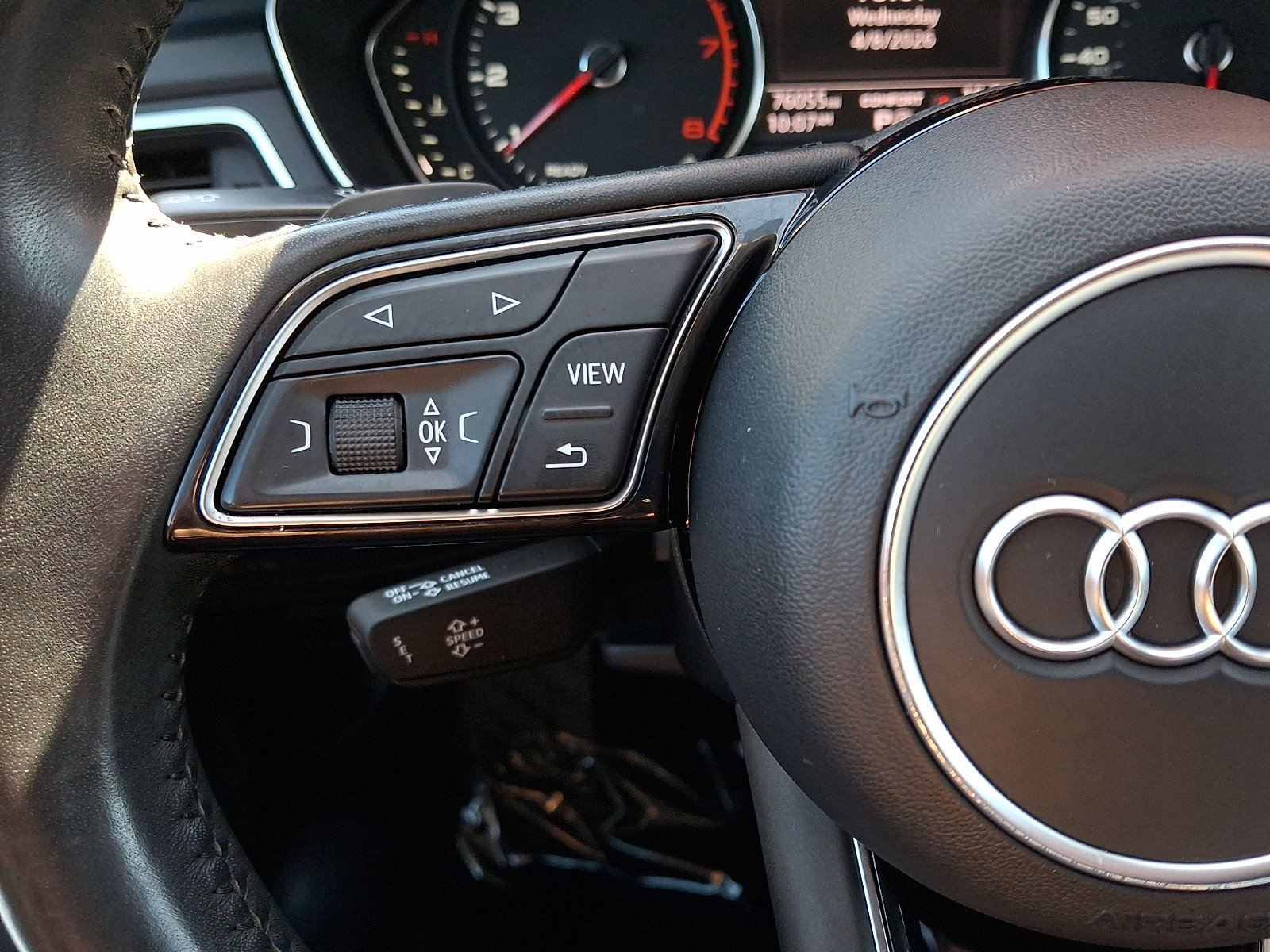 Used 2019 Audi A4 2.0T Premium w/ Convenience Package image 21