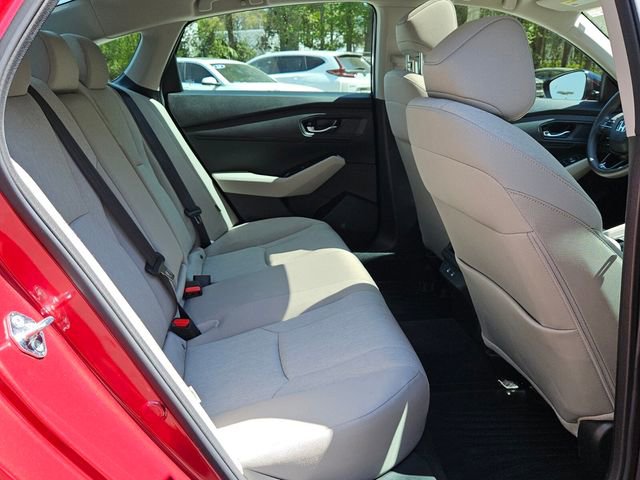 Certified 2025 Honda Accord SE image 14