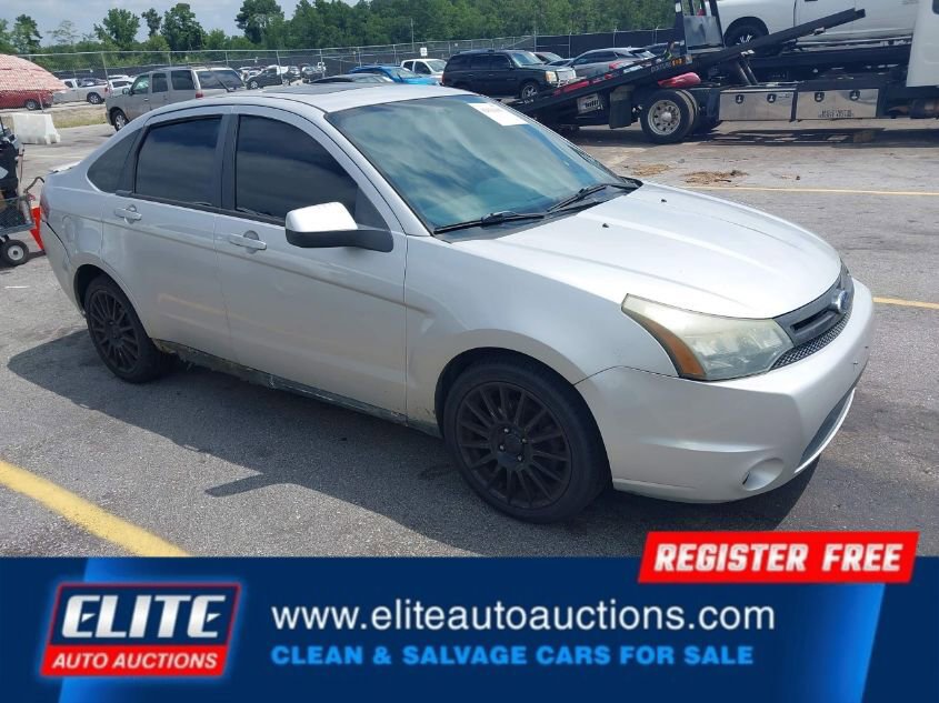 Used 2010 Ford Focus SES