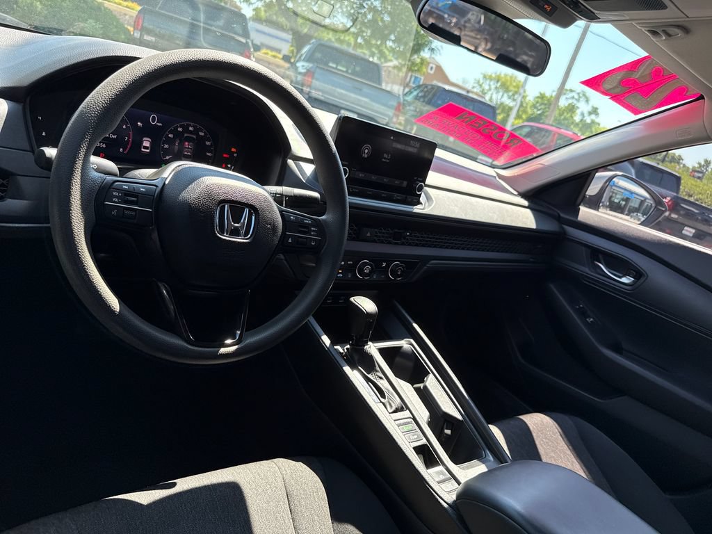 Certified 2023 Honda Accord LX image 23