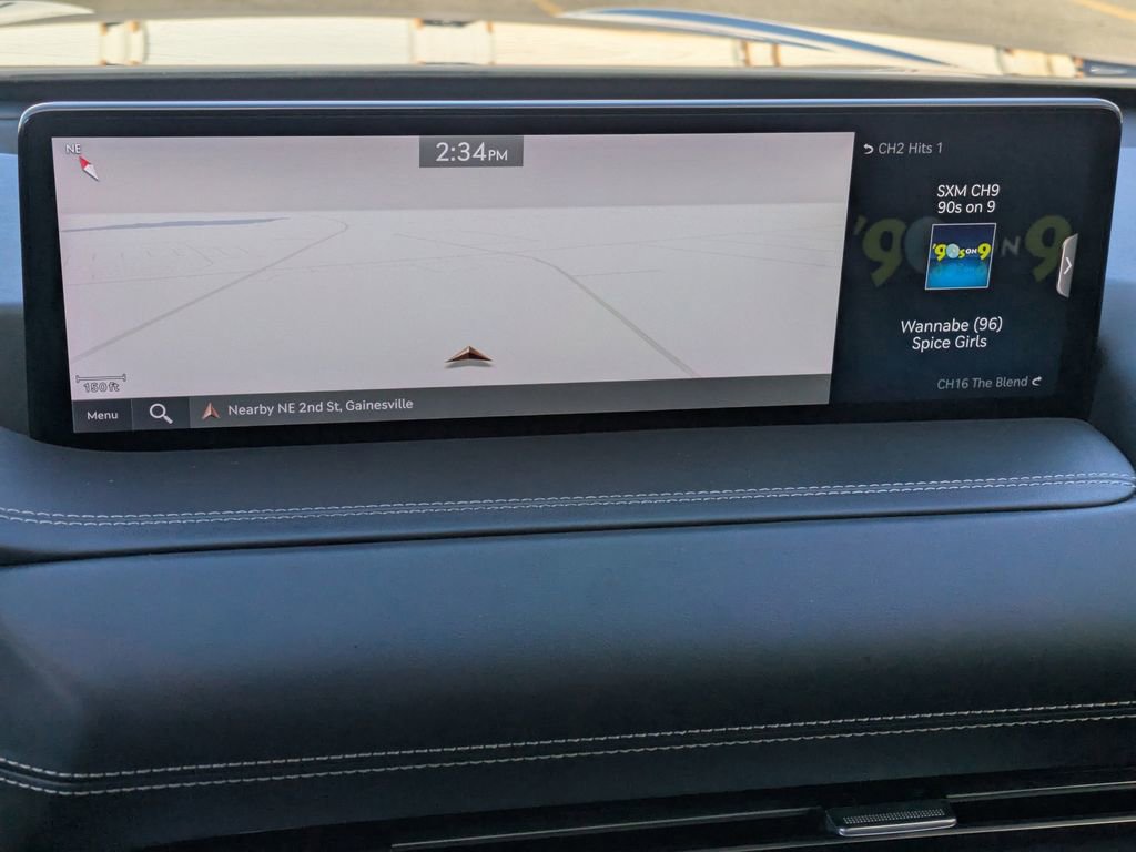 Used 2022 Genesis GV80 2.5T w/ Advanced Package 02 image 21