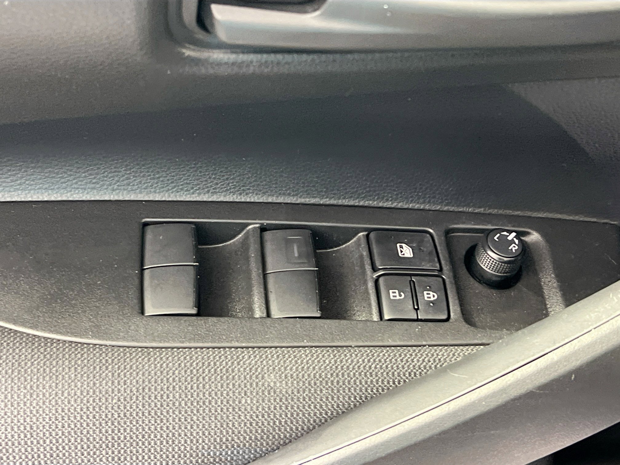 Used 2024 Toyota Corolla LE image 15