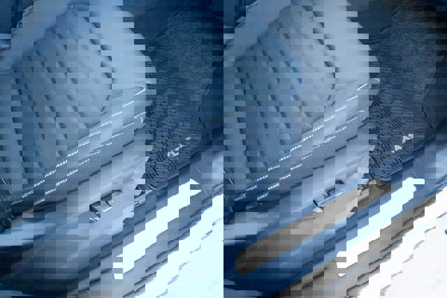 New 2026 Volkswagen Atlas Cross Sport SEL R-Line image 45