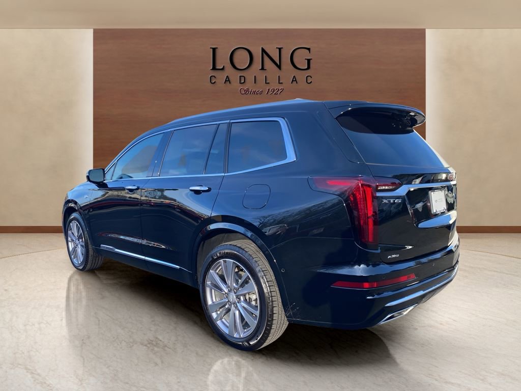 Certified 2024 Cadillac XT6 Premium Luxury w/ Platinum Package image 3