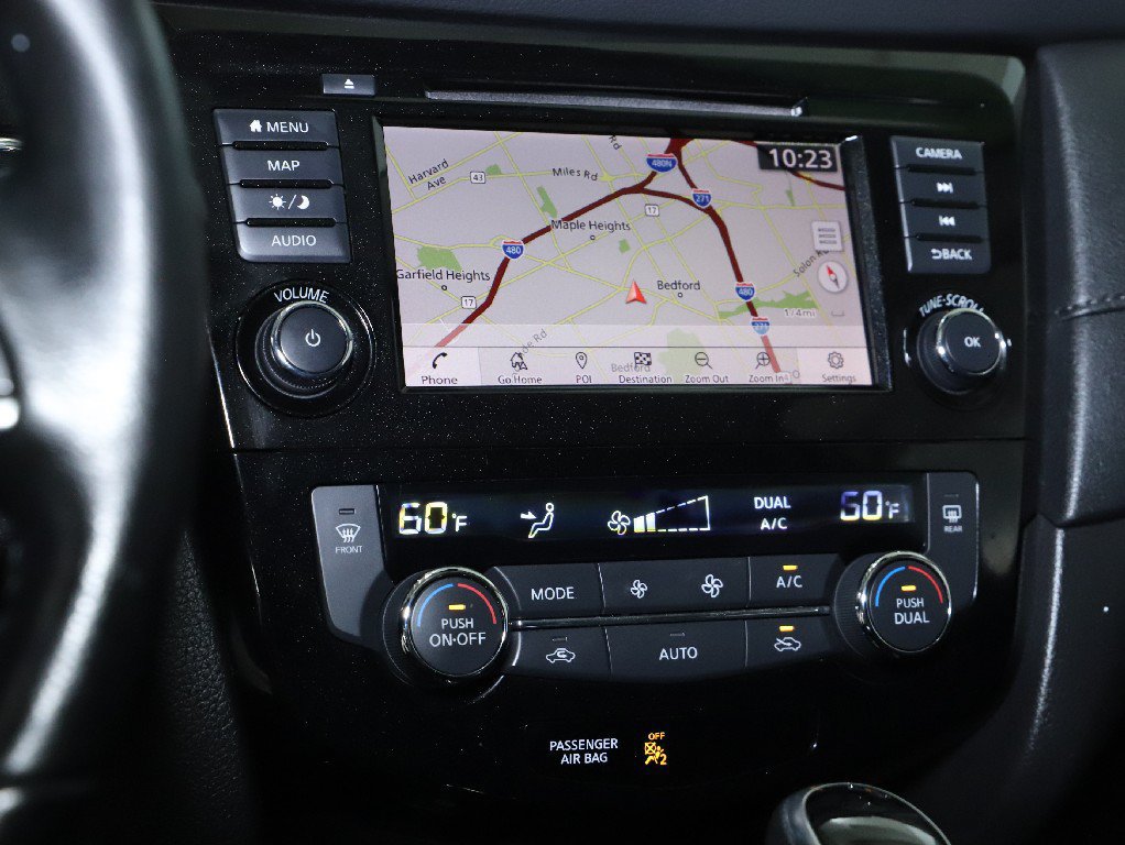 Used 2020 Nissan Rogue SV w/ Sun & Sound Touring Package AWD/4WD image 27