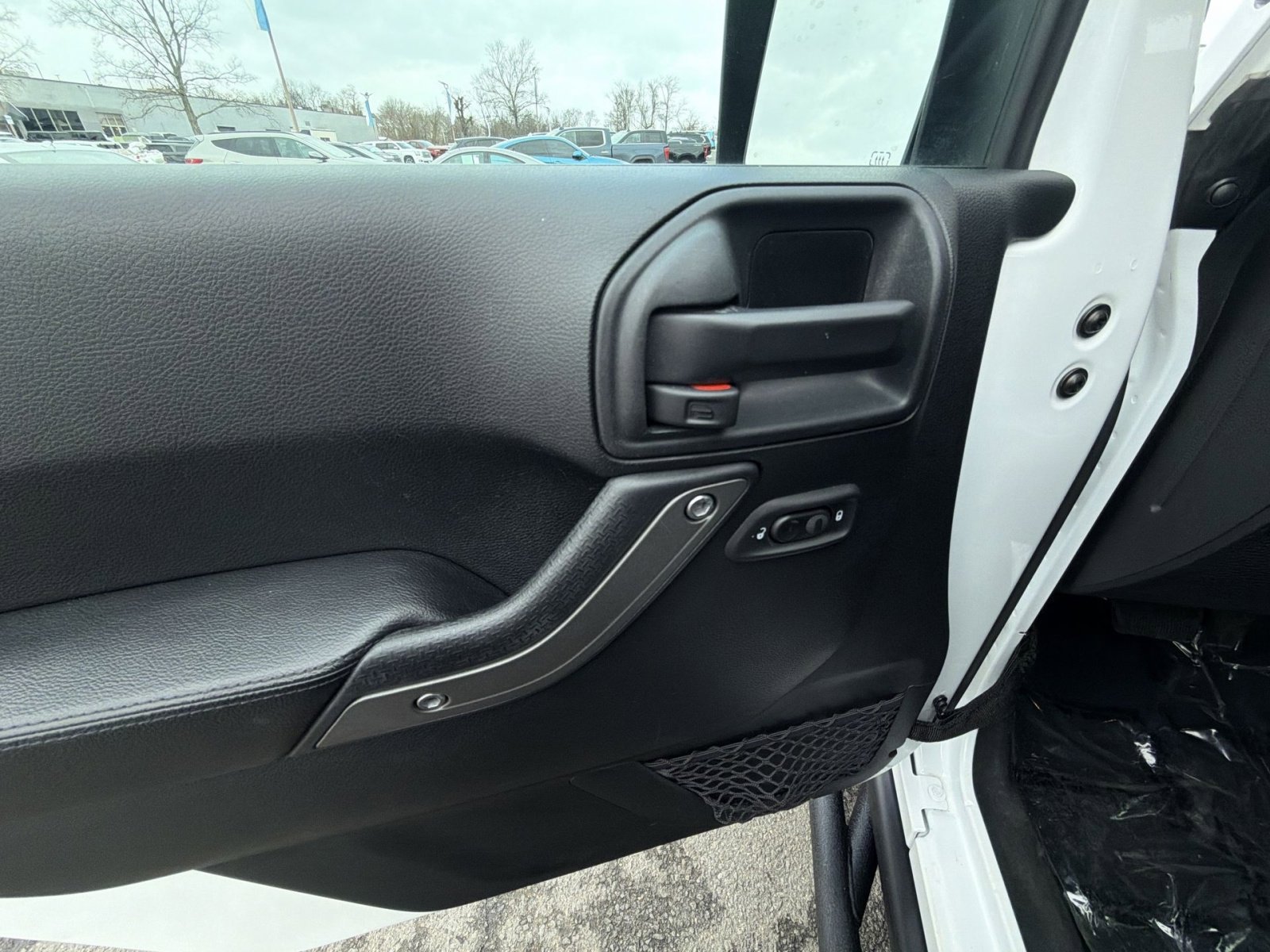 Used 2017 Jeep Wrangler Unlimited Sport image 15