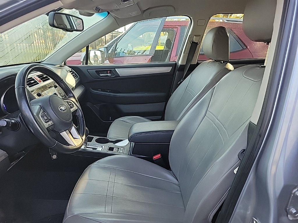Used 2015 Subaru Outback 2.5i Premium AWD/4WD image 6