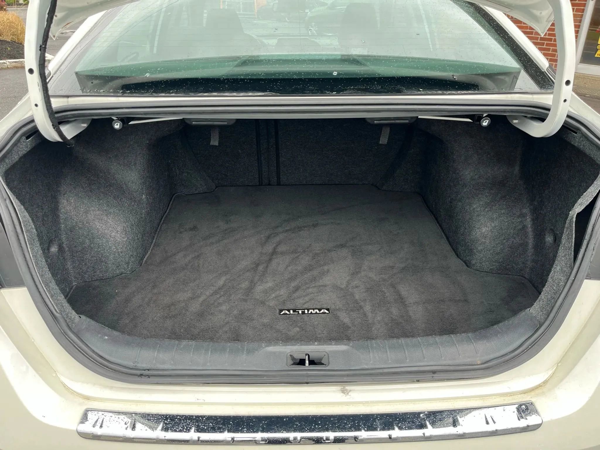 Used 2021 Nissan Altima 2.0 SR image 17