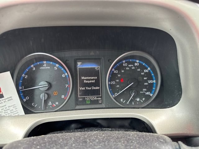 Used 2018 Toyota RAV4 LE w/ All Weather Liner Package AWD/4WD image 30